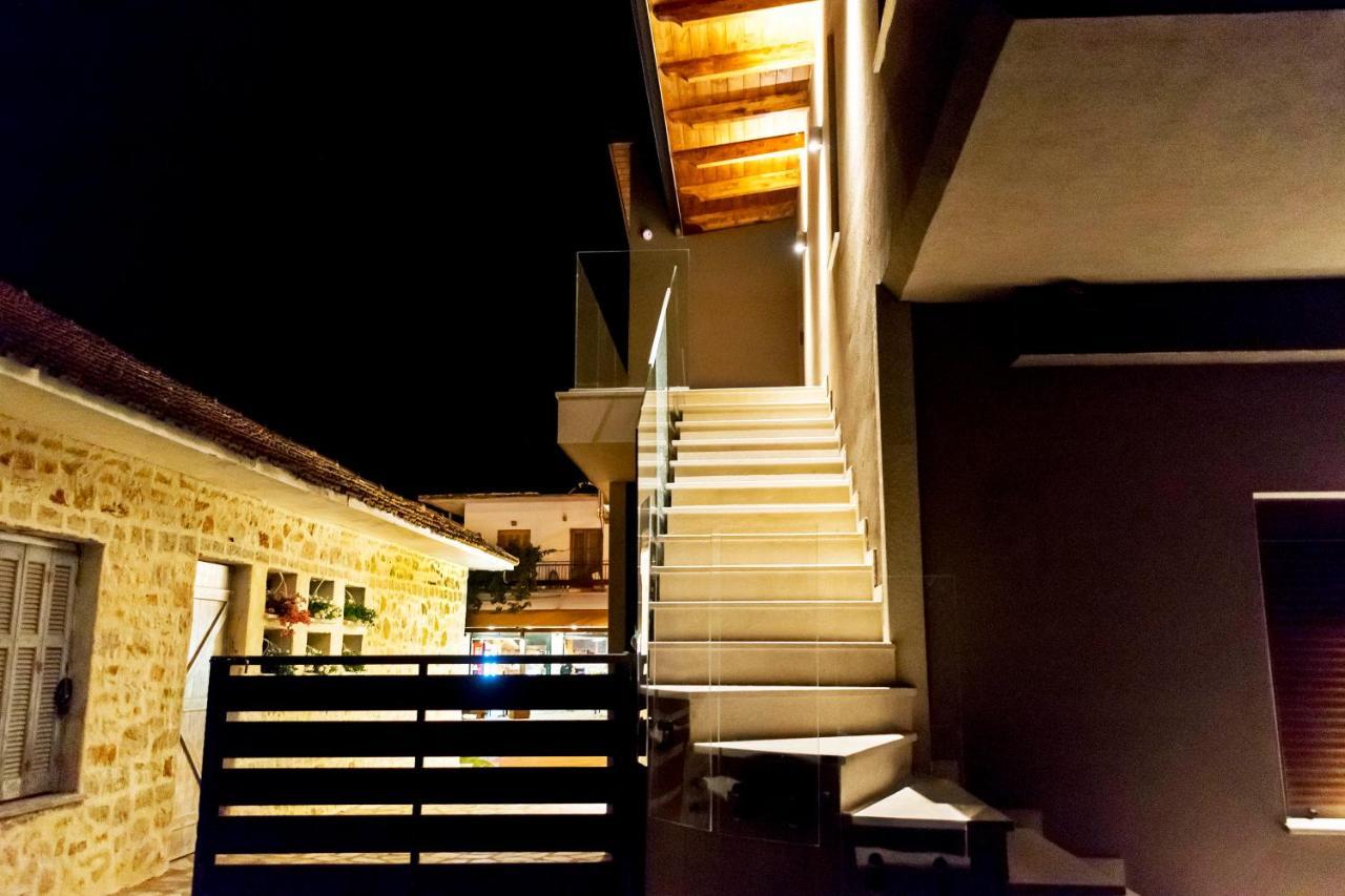 19.40 Luxury Guesthouse Kalpaki  ภายนอก รูปภาพ