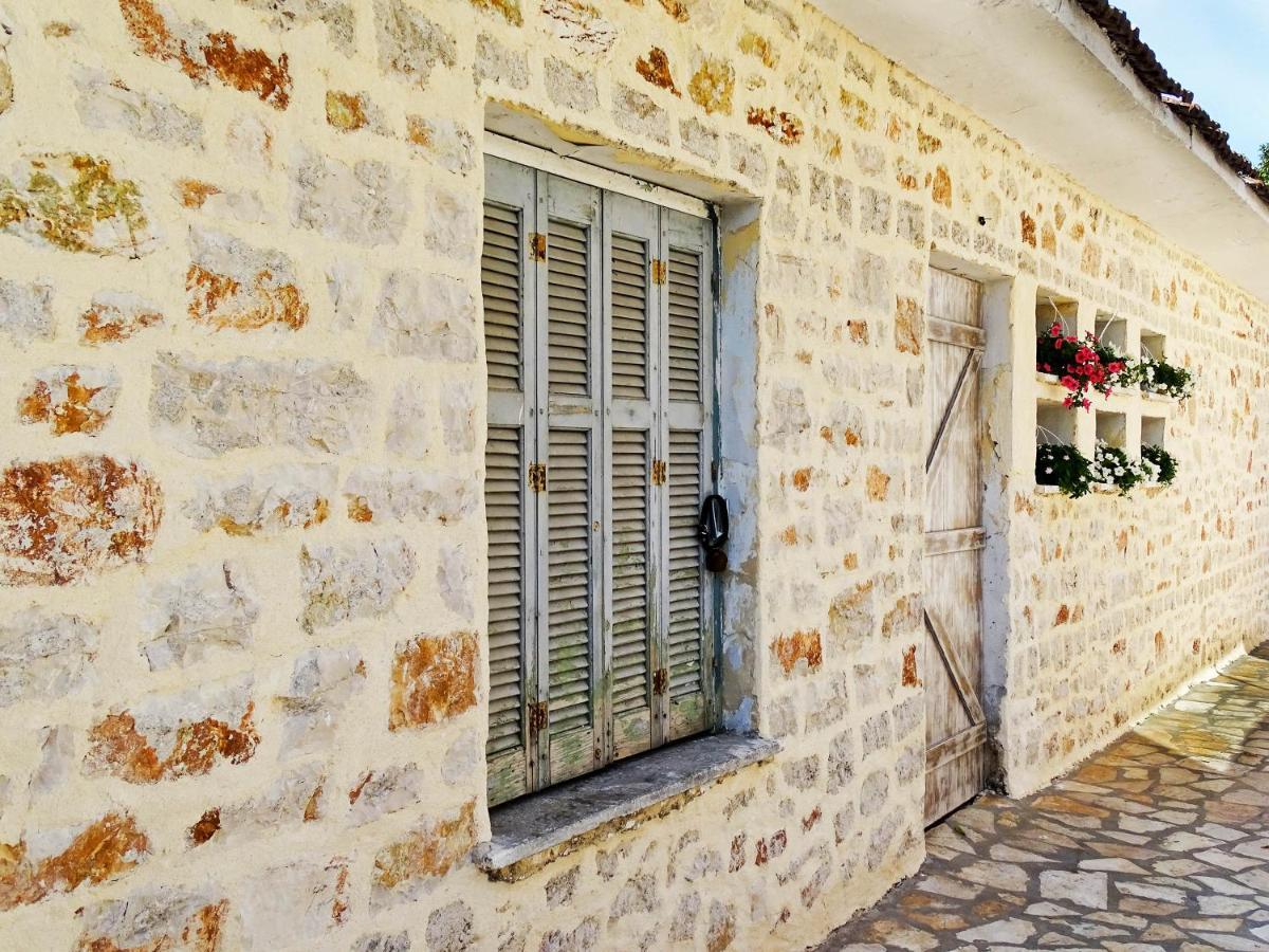 19.40 Luxury Guesthouse Kalpaki  ภายนอก รูปภาพ